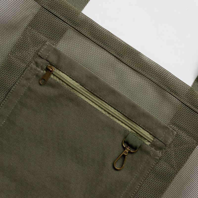 Sande Kids Mesh Beach Bag featuring a secure valuables pocket and key clip.